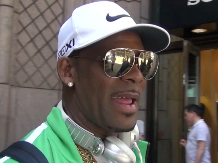 R. Kelly nu simte nicio „uşurare” după ce a luat o pauză în cazul abuzului sexual din Chicago