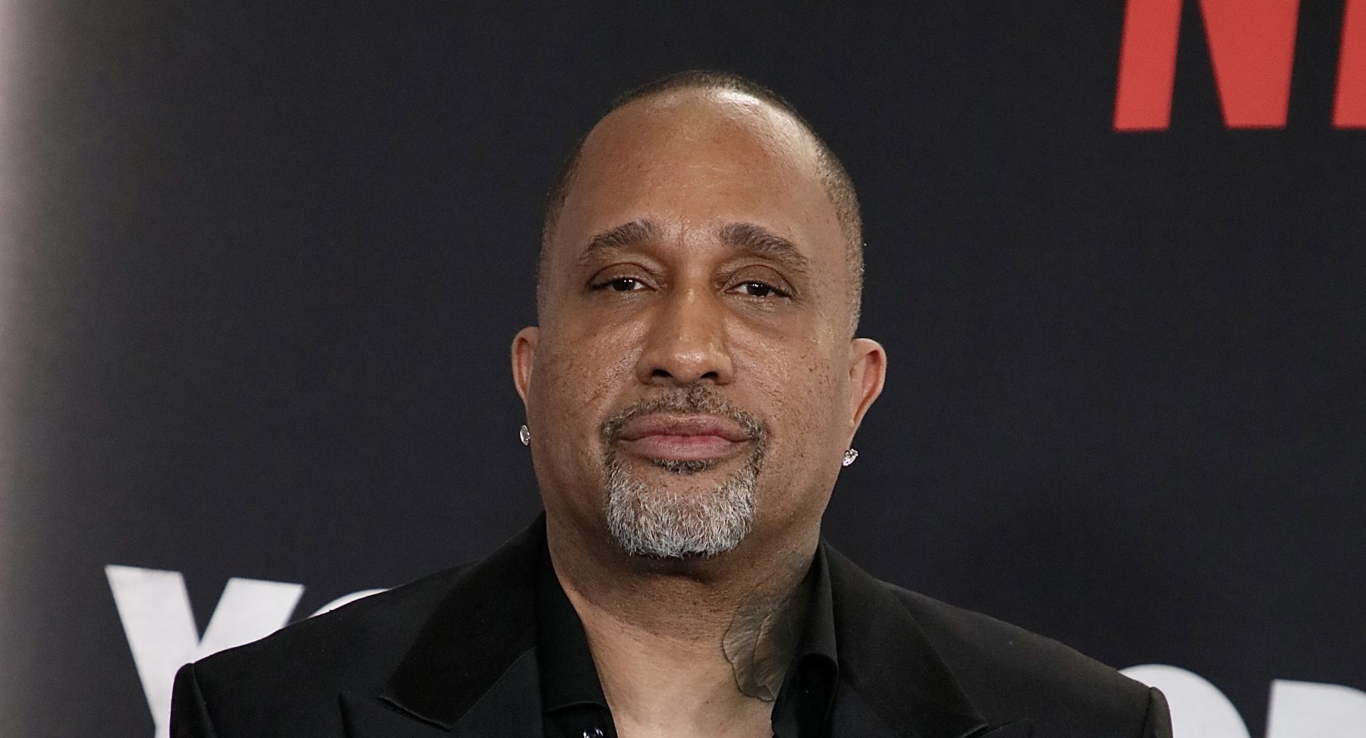 Kenya Barris se deschide despre acuzațiile de „perpetuarea colorismului”