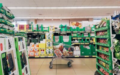 Zece comercianți români au împreună vânzări cât Selgros și peste 400 de magazine