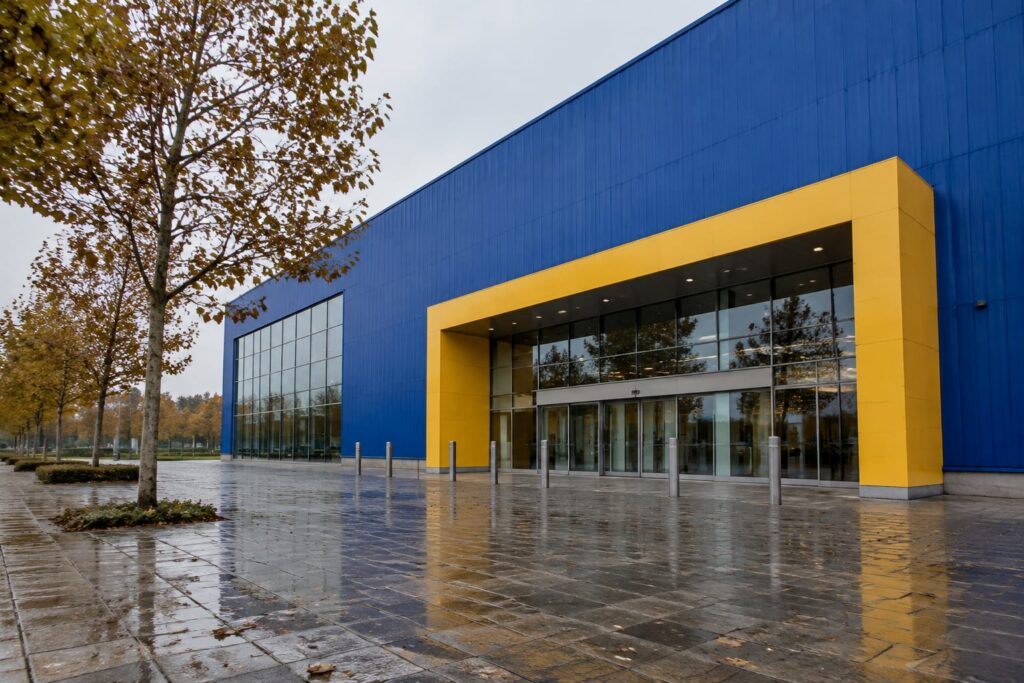 IKEA anunță un plan de aproape 130 de milioane de euro pentru România, pe trei ani